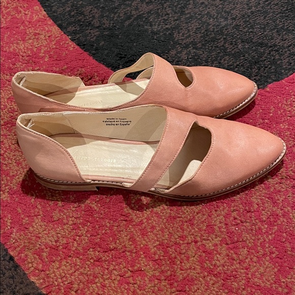 Anthropologie Pink Flats - Picture 3 of 5